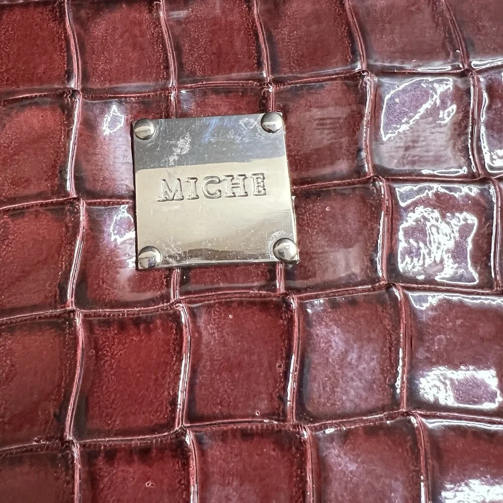Miche Scarlet Classic Bag Shell Interchangeable Handbag Cover Retired Style